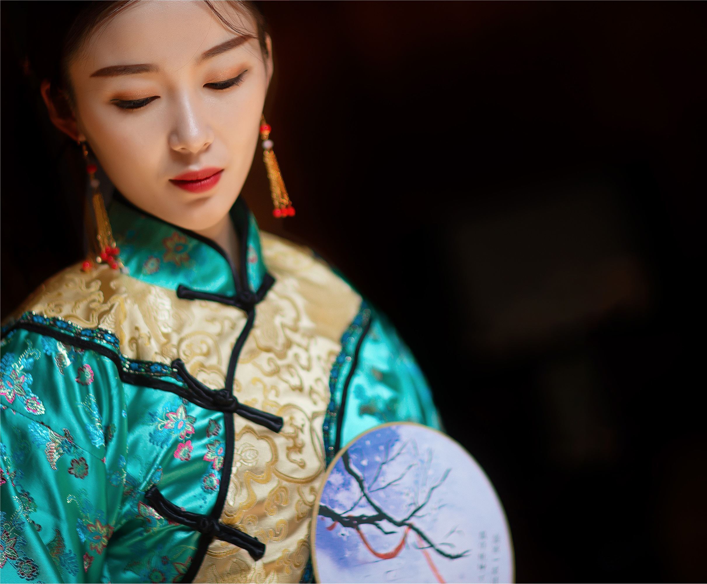 YITUYU艺图语 2021.08.14 往事如烟 小文